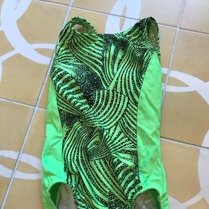 Gymnastics leotard